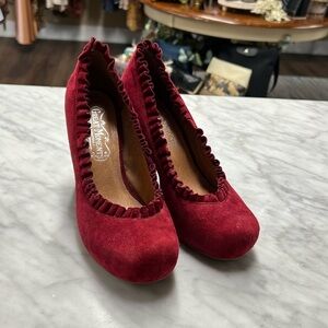 Great Moments by Jeffery Campbell Emily Red Wine Suede Pump Size 6